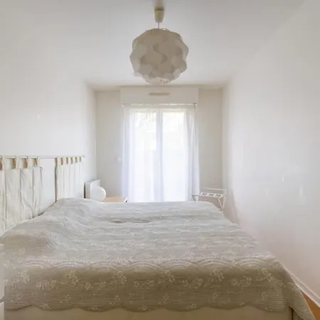 Hostnfly - Superb Bright Apt 5 Minutes From The Beach *
